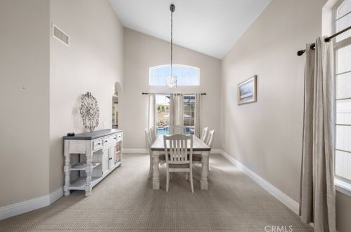 31695 Corte Rosario, Temecula CA  92592-6479 exterior