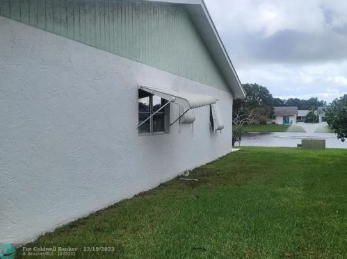 3346 Christopher St, West Palm Beach, FL 33417-1022