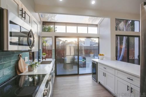 6226 Caminito Del Oeste, San Diego CA  92111-6829 exterior