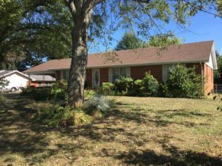 326 Blane Dr, Hopkinsville, KY 42240-1339