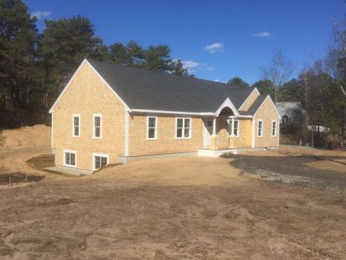 5 Driftwood Way, Mashpee, MA 02649-3739