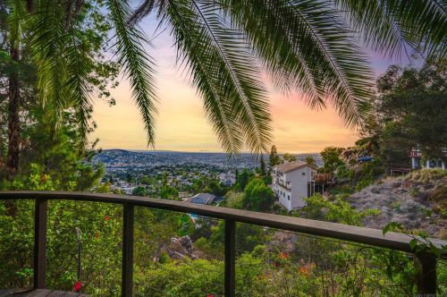 9775 Alto Dr, La Mesa CA 91941-4450 exterior