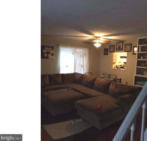 300 Meeting House Ln, Camden-Wy, DE 19934-1265