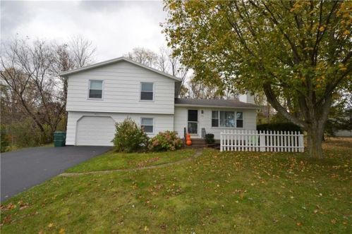 296 Farmview Dr, Macedon, NY 14502-9329