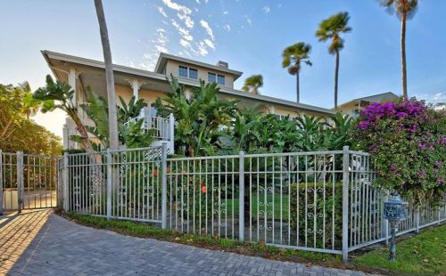502 Casey Key Rd, Nokomis, FL 34275-3307