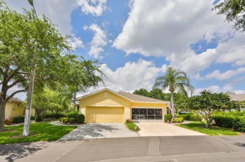 1309 Fairway Greens Dr, Ruskin, FL 33573-8070