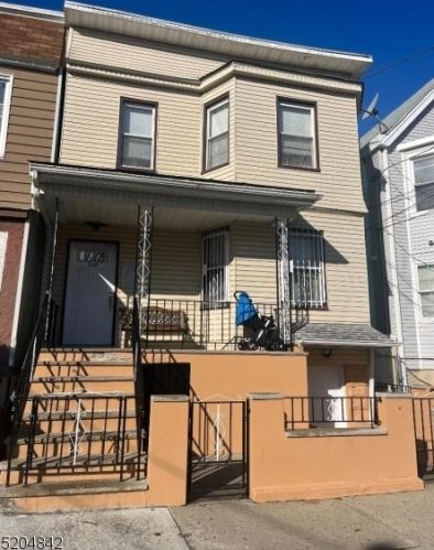 510 3rd St, Newark NJ  07107-2316 exterior