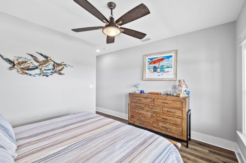 765 Gorrie Dr, Saint George Island FL  32328-2912 exterior