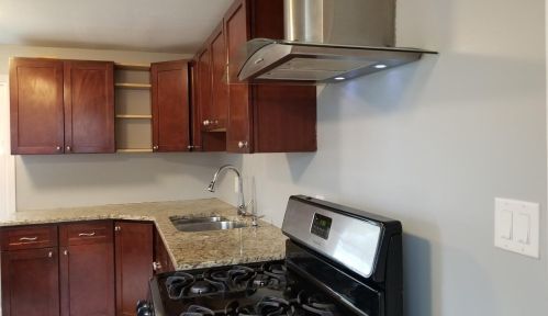 7450 Southeastern Ave, Hammond IN  46324-2925 exterior