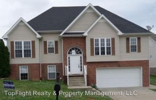 1271 Flagstone Ct, Clarksville TN  37042-1719 exterior