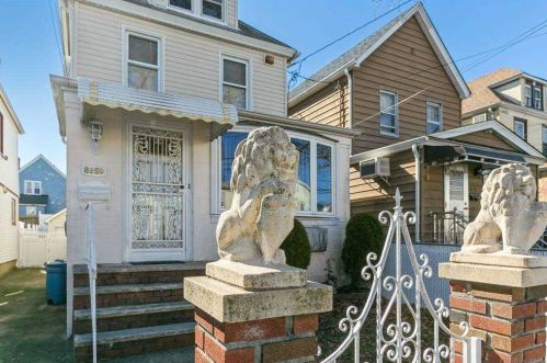 89-50 202nd St, Jamaica, NY 11423-1607