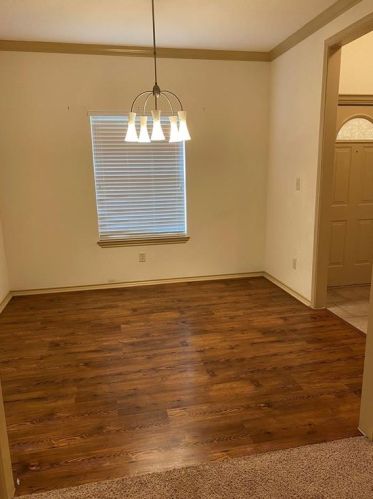 211 Choctaw Dr, Stephenville TX  76401-3817 exterior