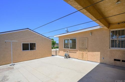 410 Harbison Ave, National City CA  91950-3033 exterior