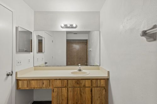 247 Alston Dr, Orlando FL  32835-6022 exterior