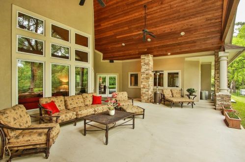 28632 Sharon Louise, Magnolia TX  77355-4611 exterior