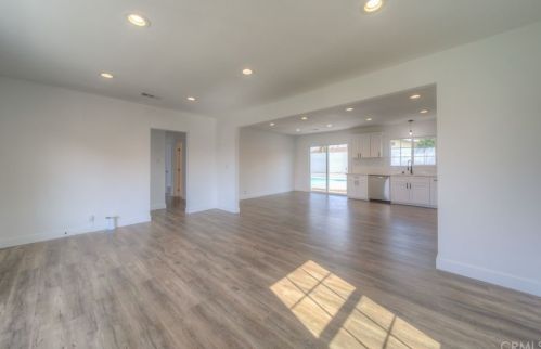 540 Victoria St, Rialto CA  92376-5231 exterior