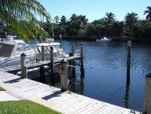 3516 Harbor Cir, Delray Beach FL  33483-8006 exterior