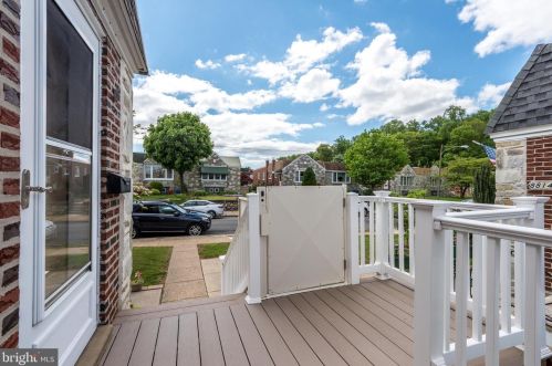 8816 Brous Ave, Philadelphia, PA 19152-1323