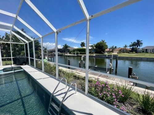 799 Caribbean Ct, Marco Island, FL 34145-3400