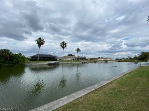 1503 2nd St, Cape Coral, FL 33909-2679