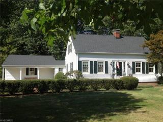622 Glenwood St, Elyria, OH 44035-3609