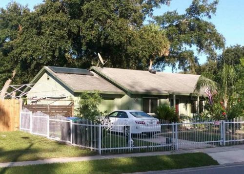 7633 Compass Dr, Orlando, FL 32810-2972