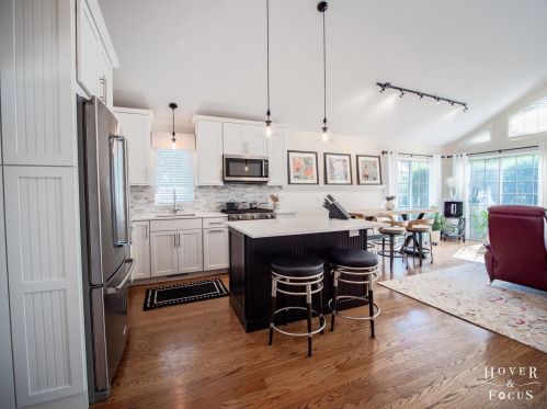 1730 Cottage Dr, Lake Geneva WI  53147-4851 exterior