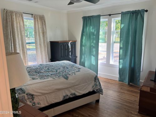 2703 Jones Ave, Beaufort SC  29902-5325 exterior