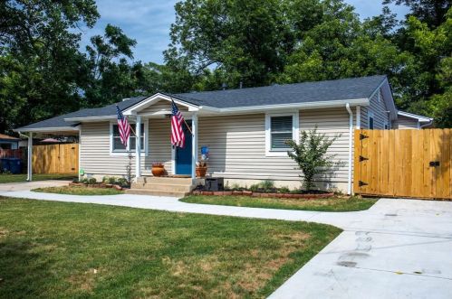 2260 Starlight Trl, Lewisville TX  75022-5412 exterior