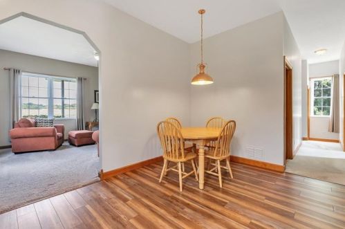 421 Pleasant Hl Rd, Hookstown PA  15050-1516 exterior