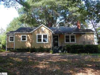 111 Keith Dr, Greenville SC  29607-1452 exterior