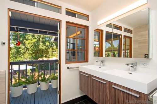 4594 Mayapan Dr, La Mesa CA  91941-7146 exterior