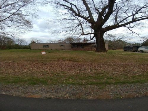 5562 Midway Rd, Saginaw, AR 71941-8266