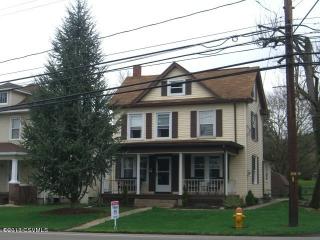 917 Bloom St, Danville, PA 17821-1219