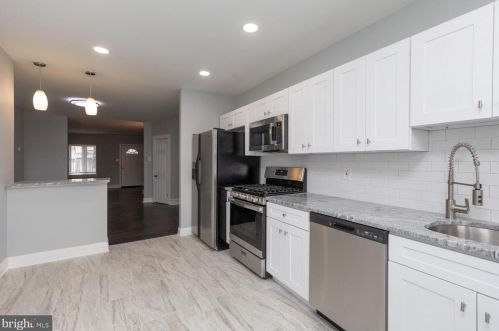 5639 Mcmahon St, Philadelphia PA  19144-1350 exterior