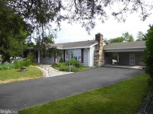 154 Furnace Rd, Wardensville, WV 26851-8334