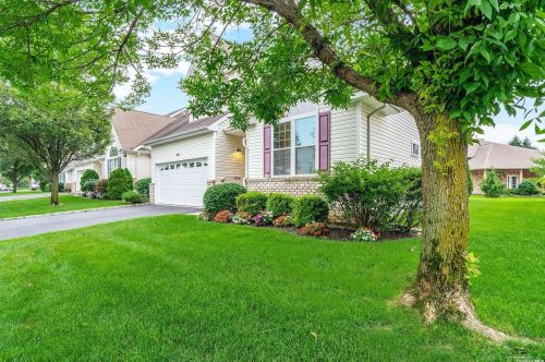 8 William Ln, Mount Sinai, NY 11766-3021