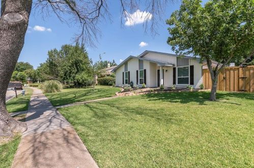 625 Middle Cove Dr, Plano, TX 75023-4803