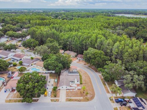 21637 Southwood Dr, Lutz FL  33549-4127 exterior