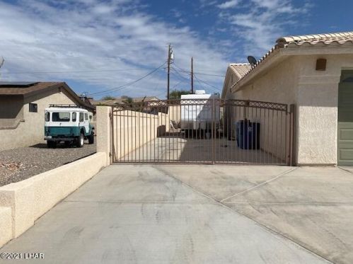 4056 Highlander Ave, Lake Havasu City, AZ 86406-9242