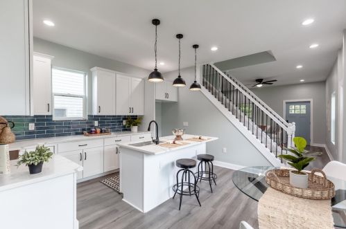 4232 Franklin Ave, Cincinnati OH  45212-3016 exterior