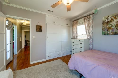 4209 Theresa St, Long Beach CA  90814-1719 exterior