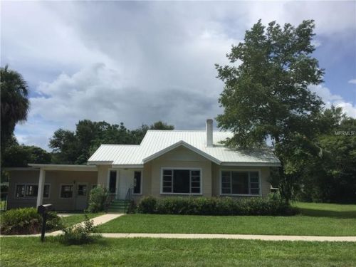1021 Church St, Deland, FL 32720-3901