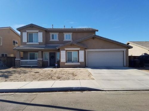 13624 Del Haven St, Victorville, CA 92392-8913