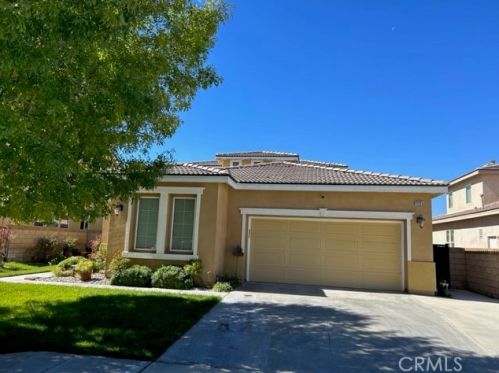 43135 Hampton St, Lancaster, CA 93536-1825