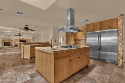 9833 Desert Cove Ave, Scottsdale AZ  85260-6219 exterior