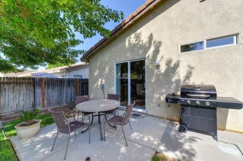 4313 Aubergine Way, Mather CA  95655-3031 exterior