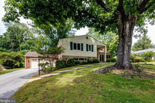 1120 Sandringham Rd, Cynwyd, PA 19004-2023