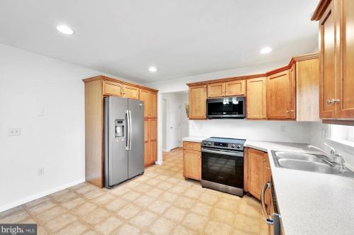 361 Moyers Station Rd, Schuylkill Haven PA  17972-8509 exterior