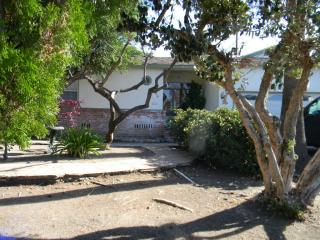 360 Annapolis Dr, Claremont, CA 91711-5329